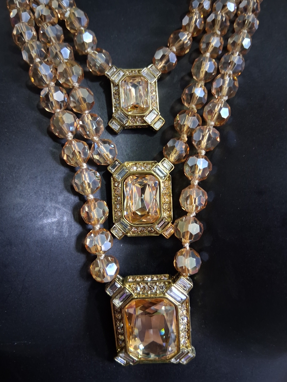 Heidi Daus Estate Splendor 3 Strand Necklace & Clip On Earrings Set Golden - Picture 4 of 6
